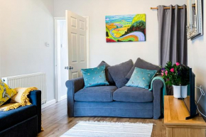 The Knavesmire - Quaint Victorian Home With Free Parking